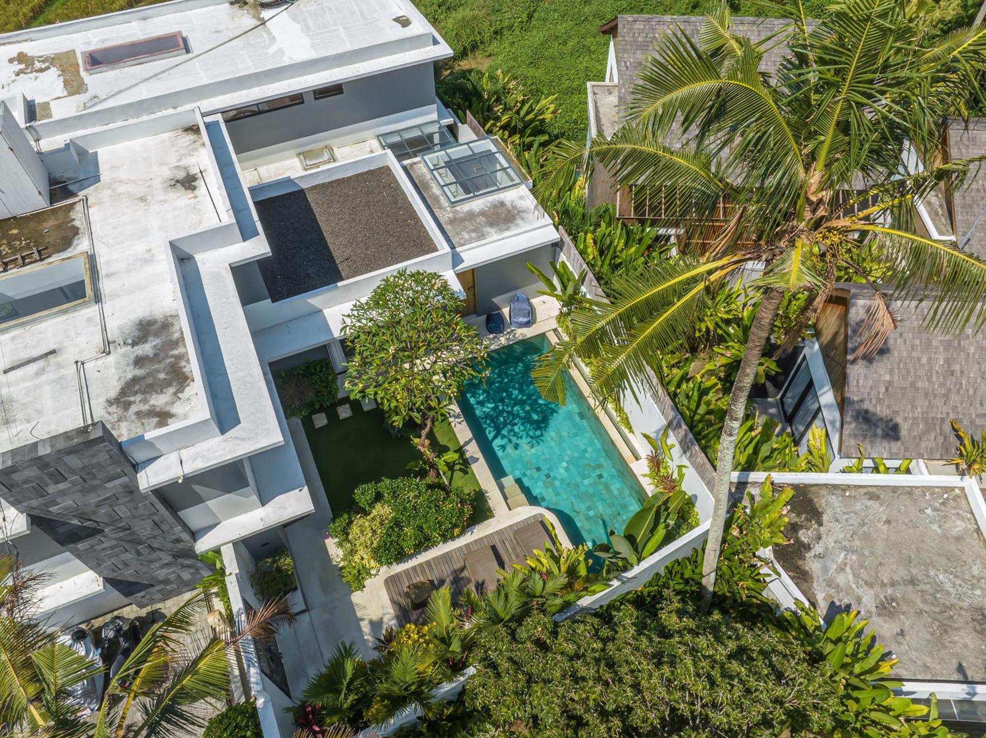 Villa Arunika - Stylish Tropical 2Br Villa Close To Nyanyi Beach! ตาบานัน ภายนอก รูปภาพ