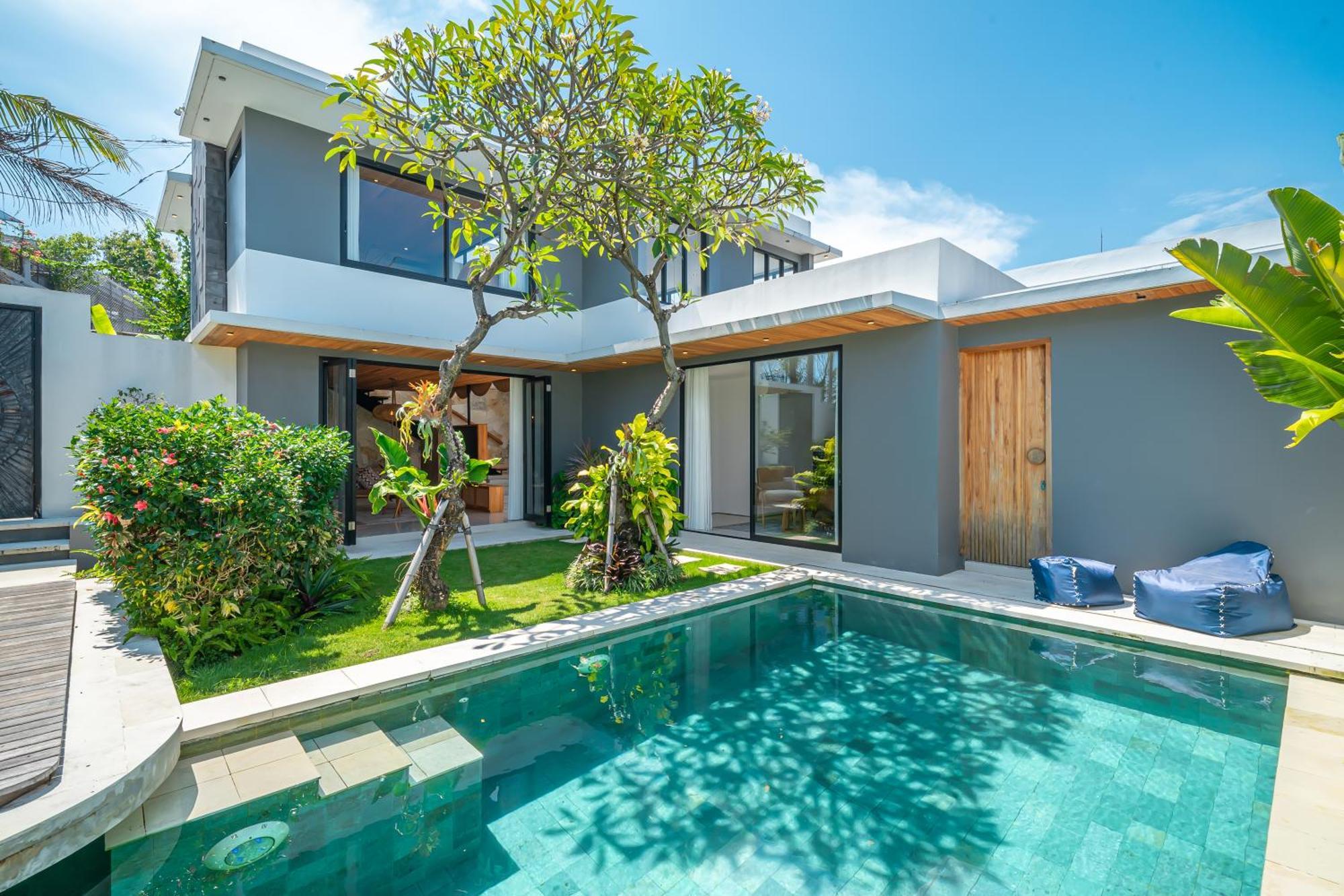 Villa Arunika - Stylish Tropical 2Br Villa Close To Nyanyi Beach! ตาบานัน ภายนอก รูปภาพ