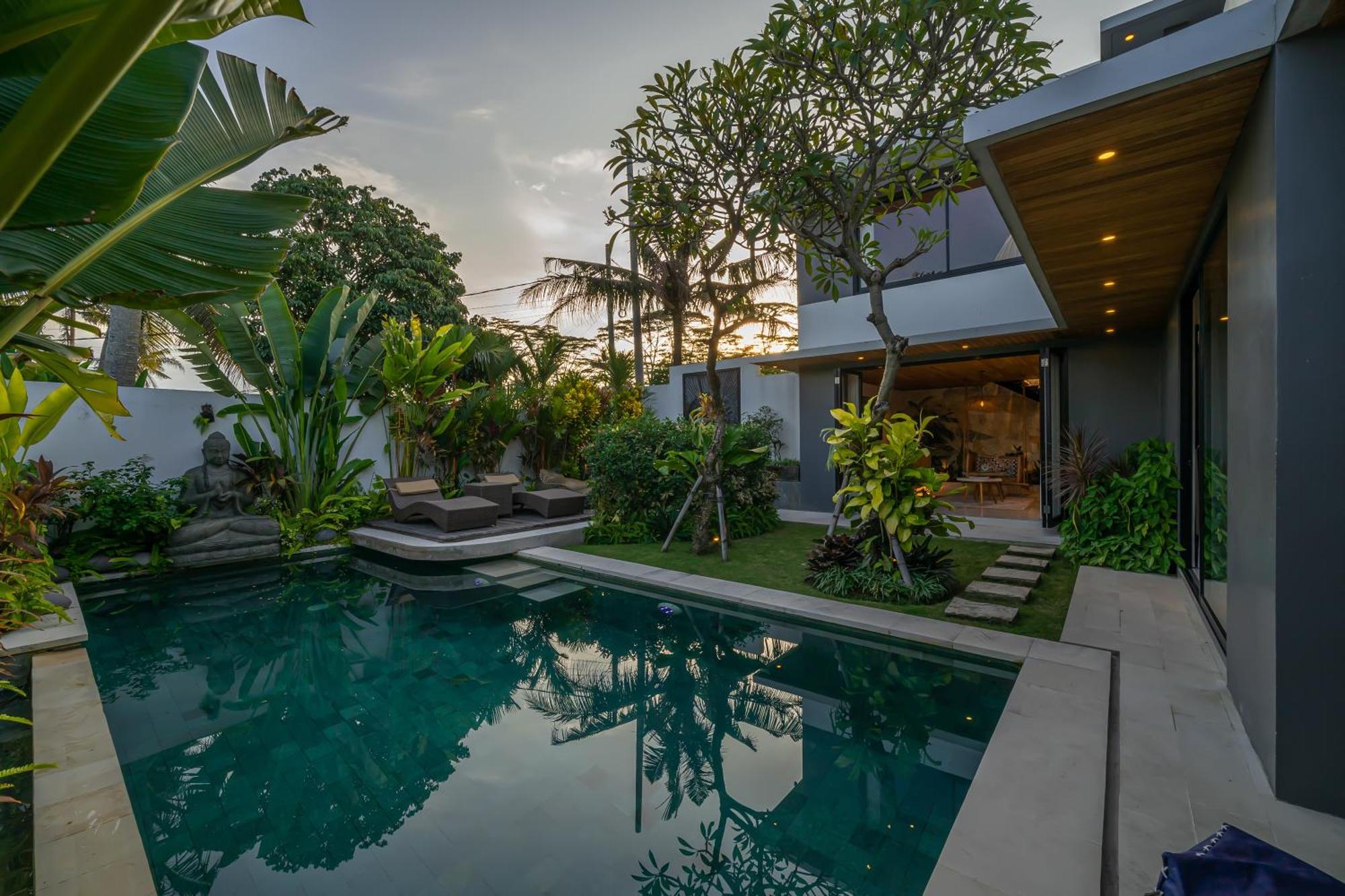 Villa Arunika - Stylish Tropical 2Br Villa Close To Nyanyi Beach! ตาบานัน ภายนอก รูปภาพ