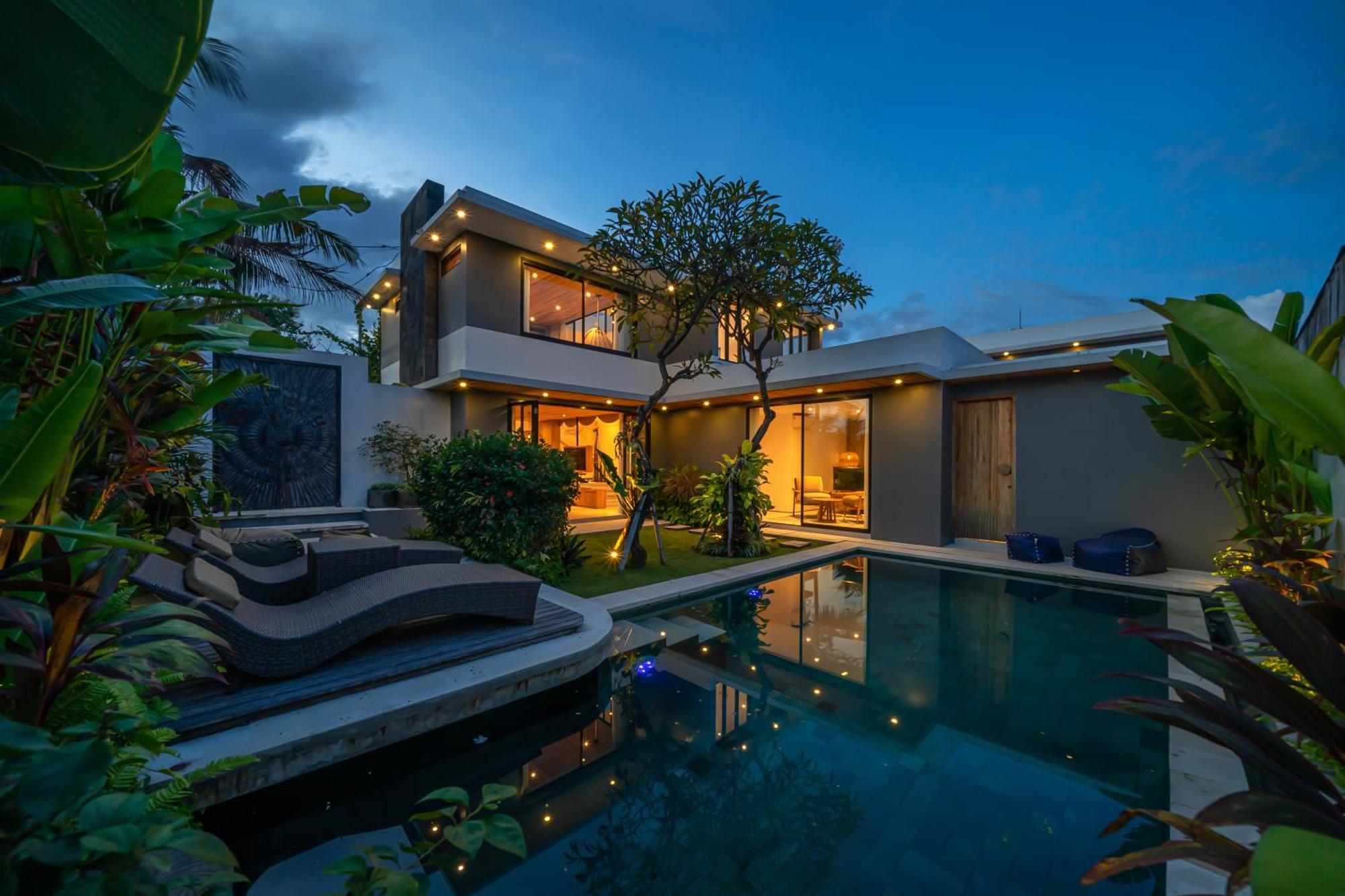 Villa Arunika - Stylish Tropical 2Br Villa Close To Nyanyi Beach! ตาบานัน ภายนอก รูปภาพ