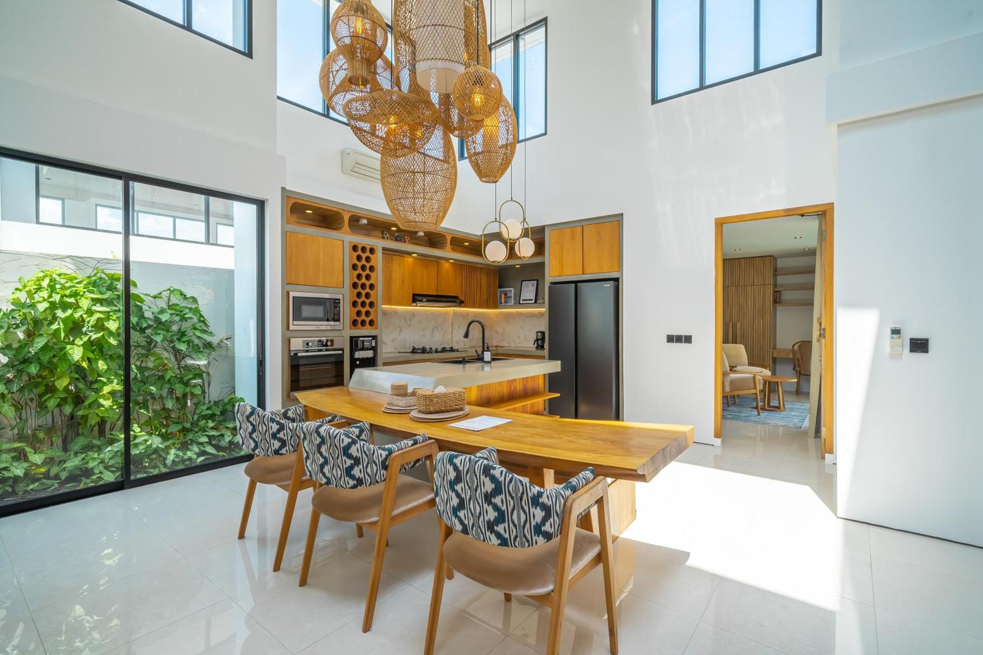 Villa Arunika - Stylish Tropical 2Br Villa Close To Nyanyi Beach! ตาบานัน ภายนอก รูปภาพ